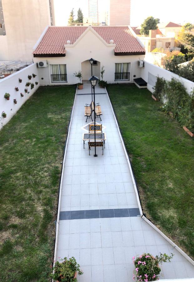 Apart Hotel Granada เนวเก็น ภายนอก รูปภาพ